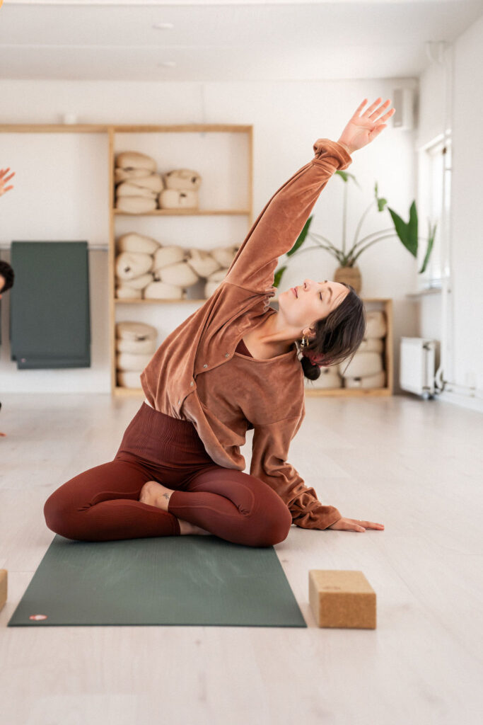 YogaStudioVeenendaal_CatchTheWaveConcepts_maart2025-13